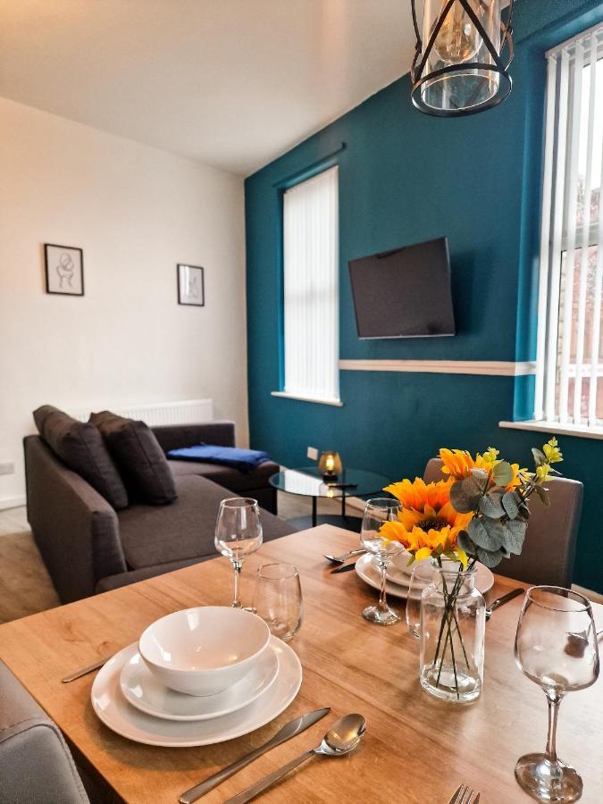 Modern 2 Bedroom Flat County Rd Liverpool